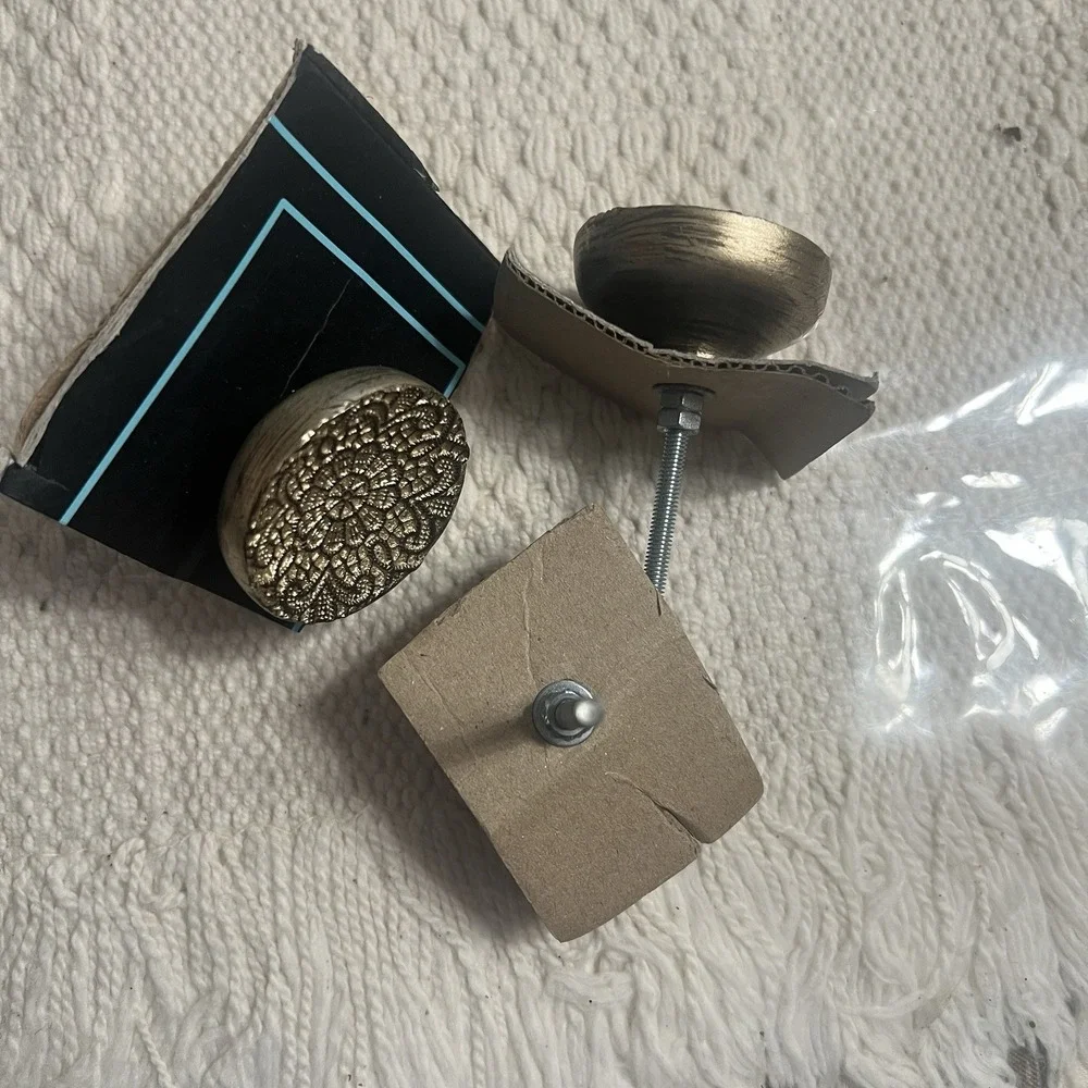 Cabinet Drawer‎ Knobs Cynthia Rowley Round Antiqued Gold Pulls Set of 3